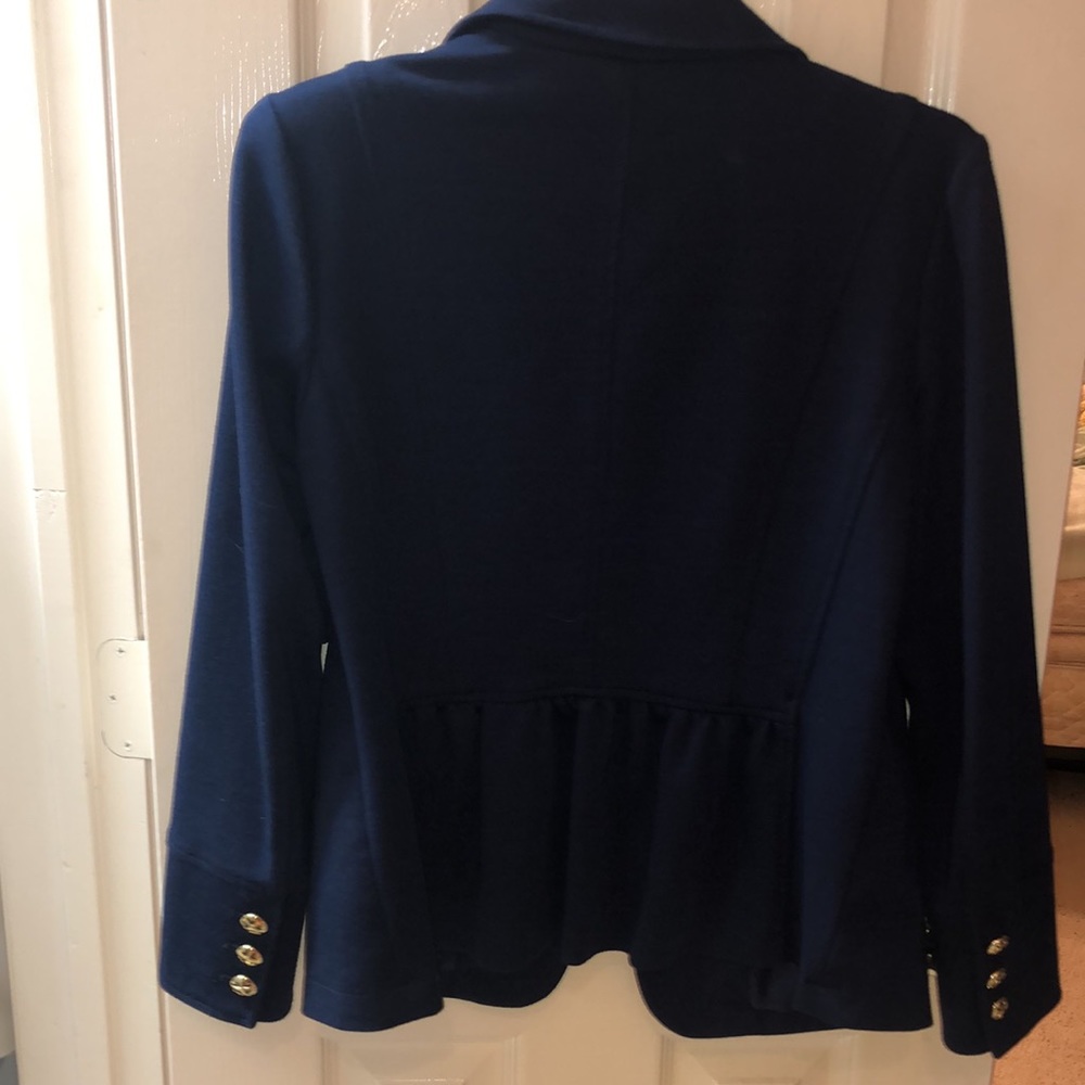 Blazer - Picture 3 of 3